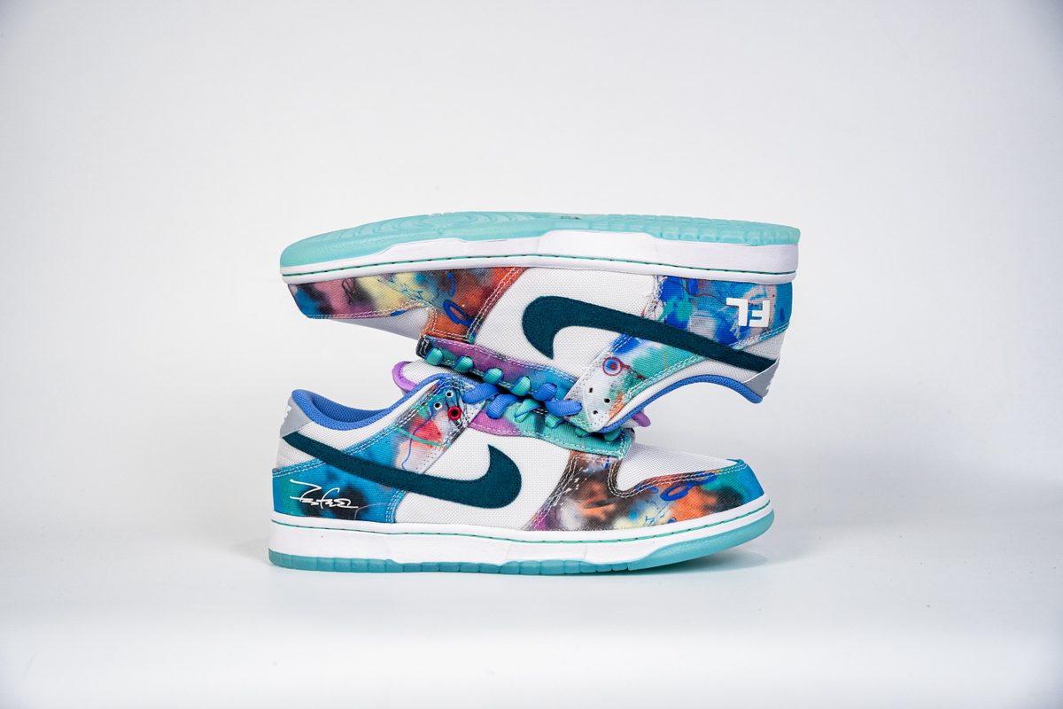 Nike SB Dunk Low Futura Laboratories Bleached Aqua