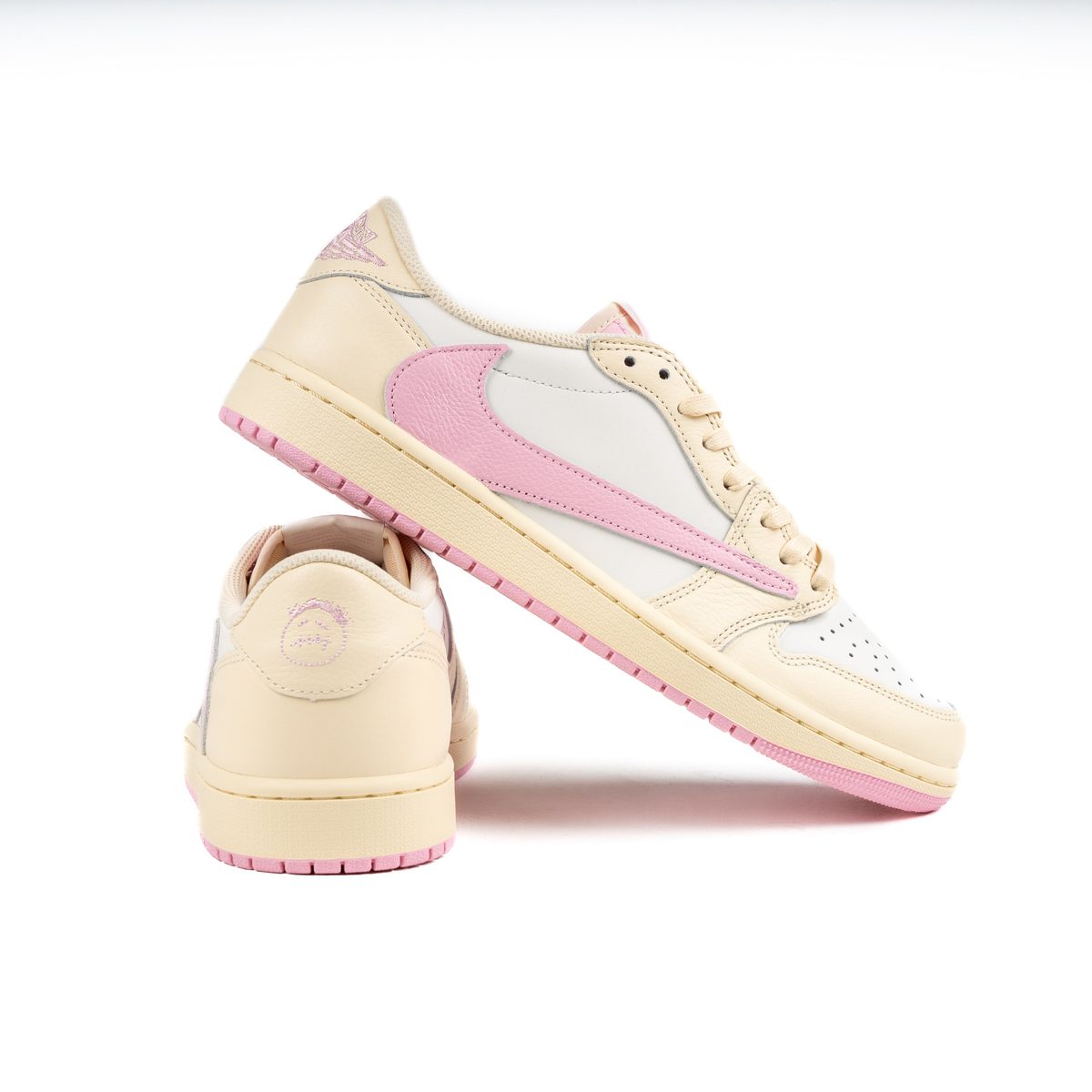 Air Jordan 1 Retro Low OG SP Travis Scott Shy Pink