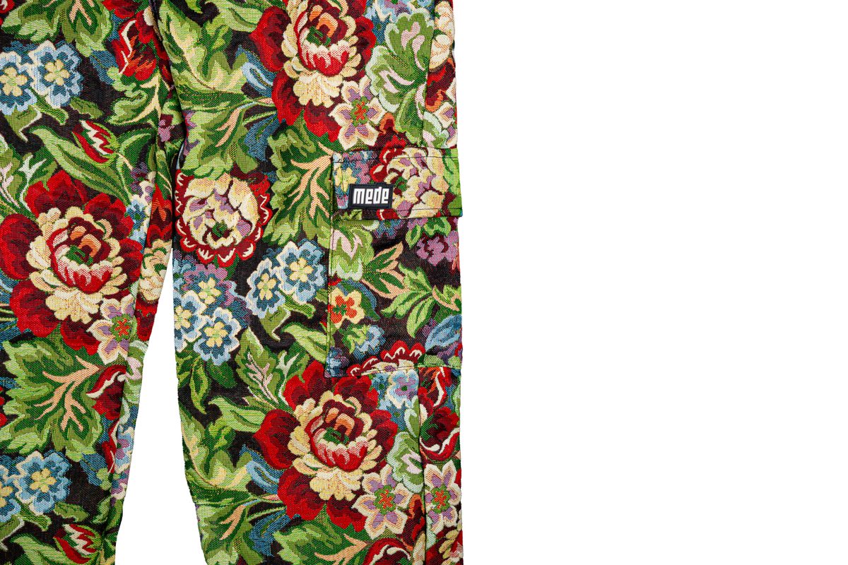 CARGO PANT FLOWERS