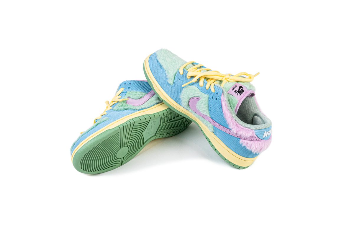 Nike SB Dunk Low Verdy Visty