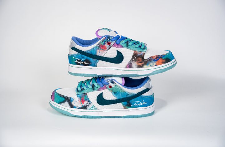 Nike SB Dunk Low Futura Laboratories Bleached Aqua
