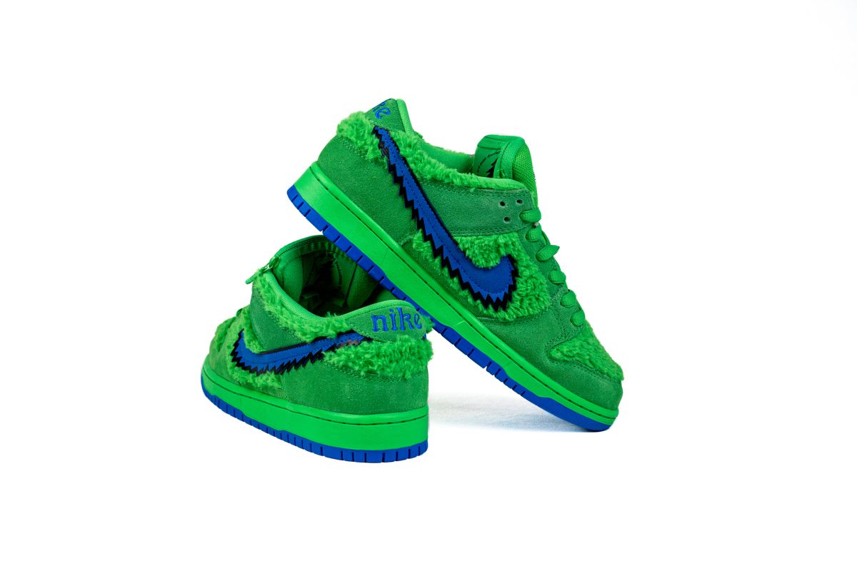 Nike SB Dunk Low Grateful Dead Bears Green