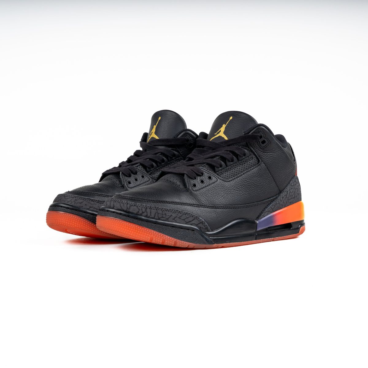 Air Jordan 3 Retro J Balvin Rio (SIGNED)