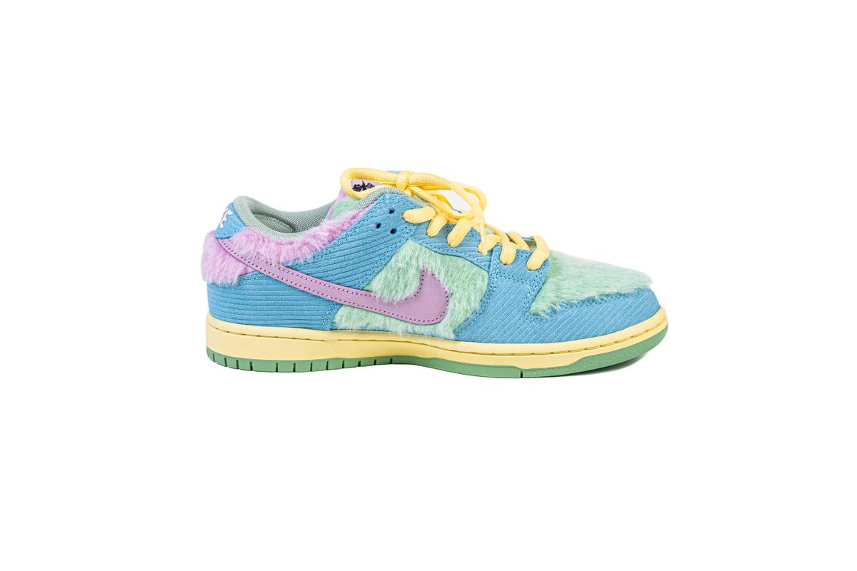 Nike SB Dunk Low Verdy Visty